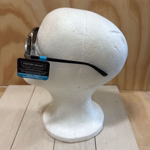 Foster Grant Aviator Men’s Sunglasses BWT - Picture 4 of 5